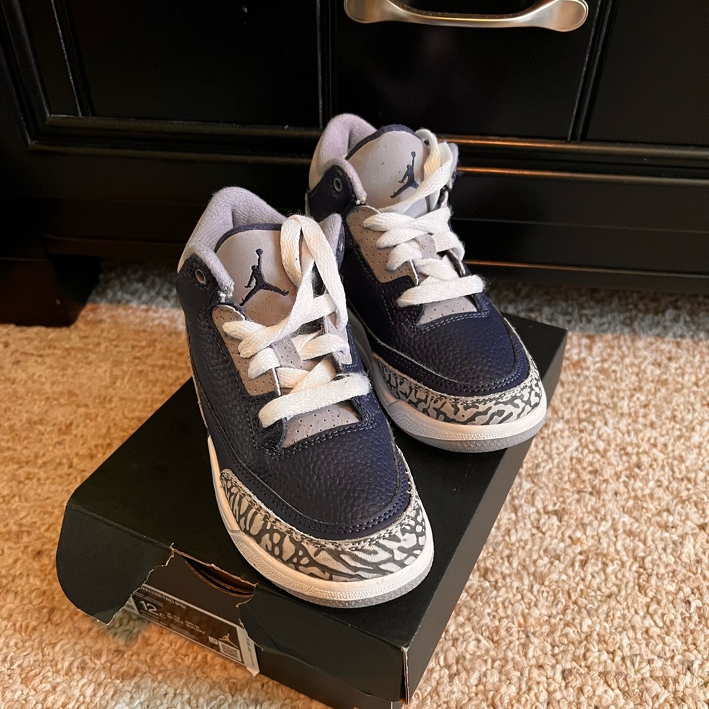 Jordan 3’s